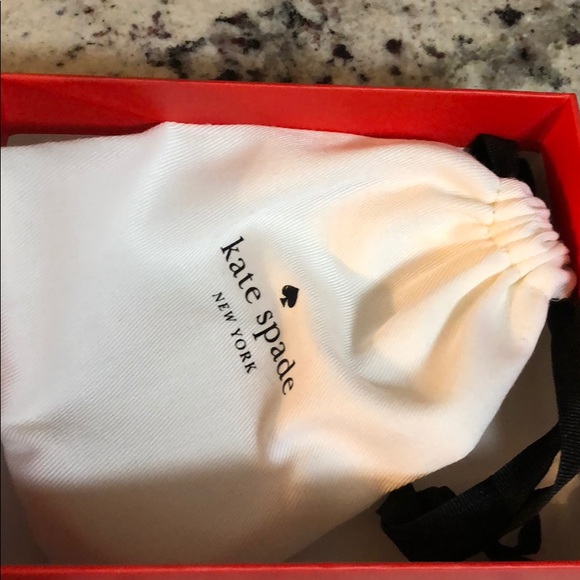 kate Spade hole punch hinge bracelet - Picture 4 of 4